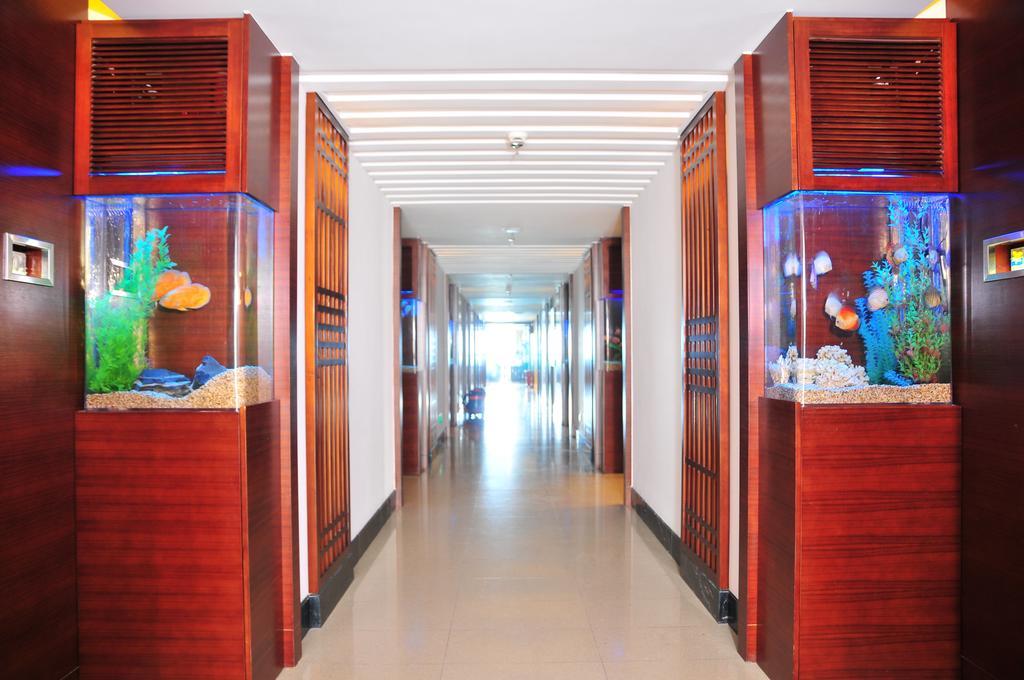 Marina Spa Hotel Sanya Exterior foto
