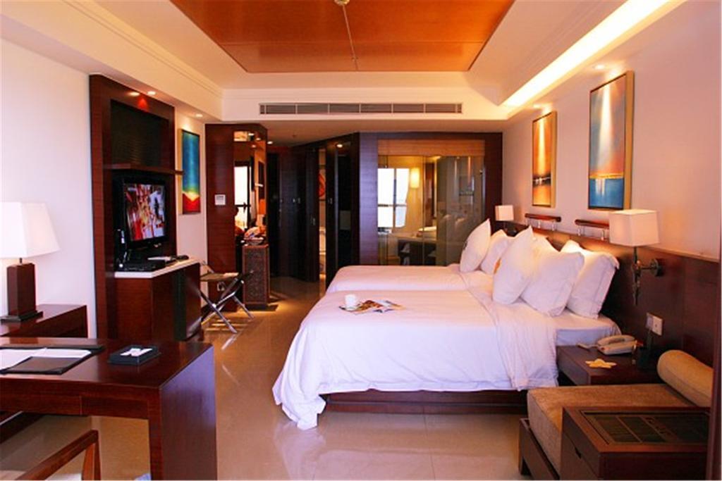 Marina Spa Hotel Sanya Exterior foto